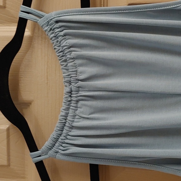 NWT Woman's Blue Halter/Tank Top Size Small - Picture 4 of 8